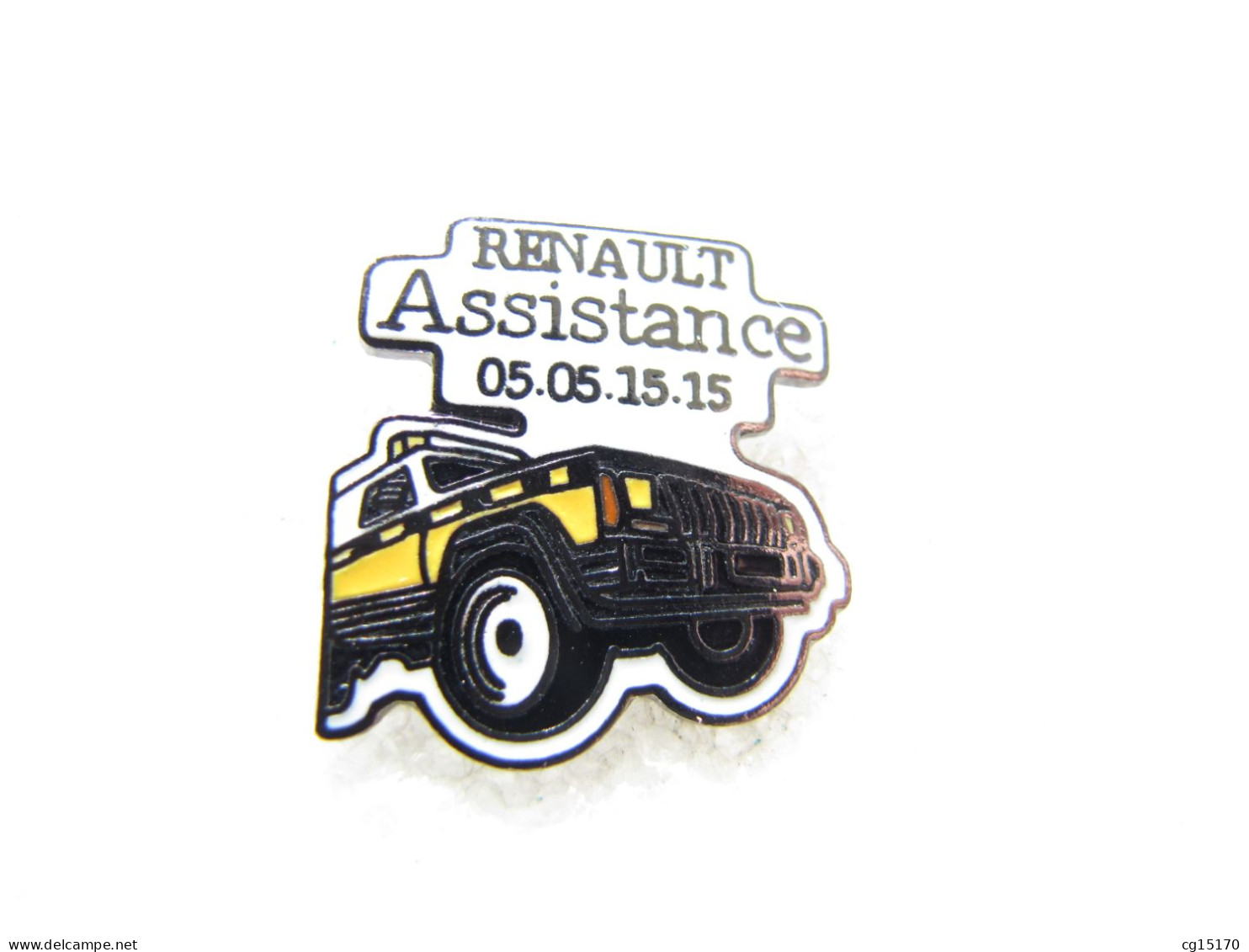 PIN'S    RENAULT   ASSISTANCE    JEEP  CHEROKEE  Email Grand Feu - Renault