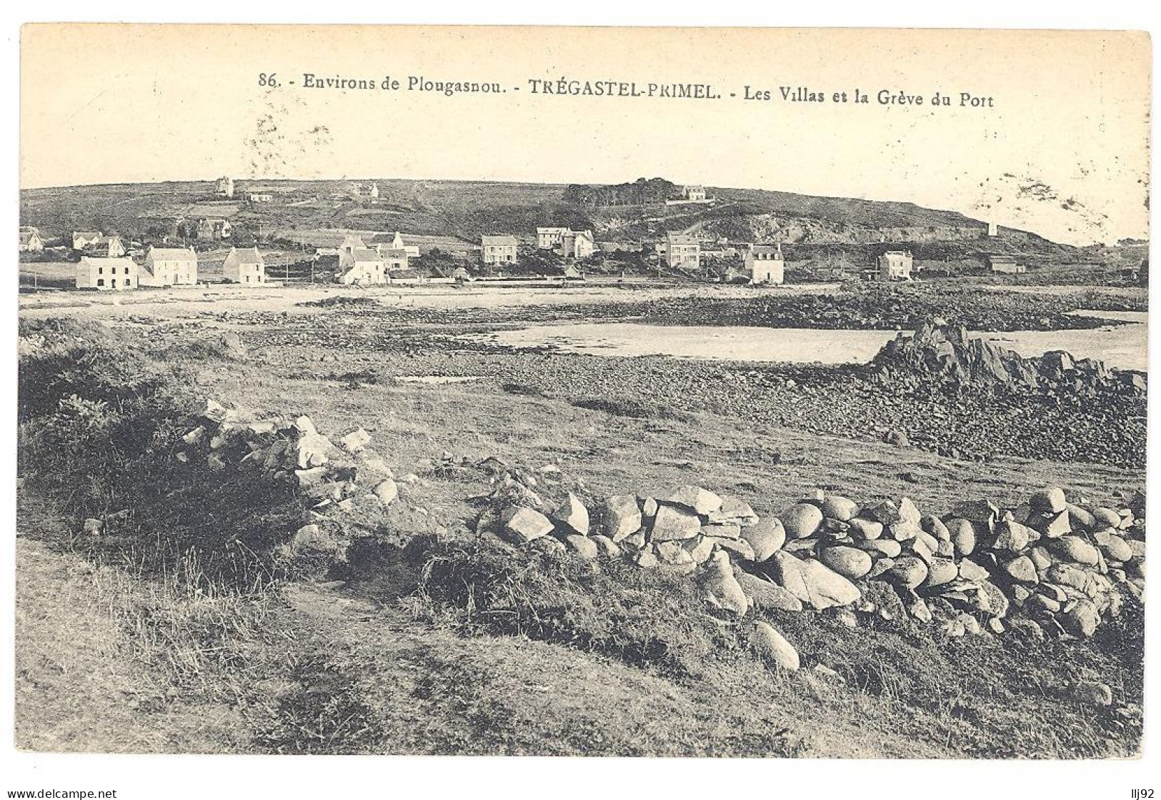 CPA 29 - TREGASTEL PRIMEL (Finistère) - 86. Les Villas Et La Grève Du Port - Environs De Plougasnou - Primel