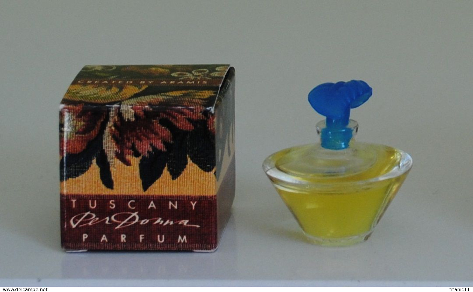 Miniature TUSCANY PER DONNA De ARAMIS ( SUISSE) - Miniatures Womens' Fragrances (in Box)