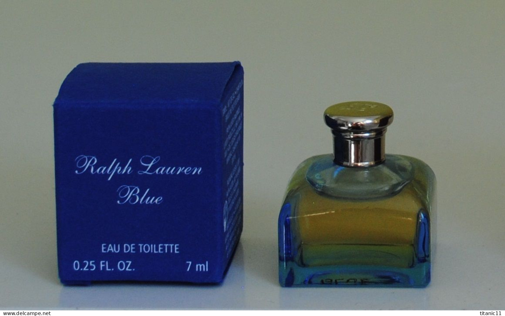 Miniature BLUE De Ralph Lauren ( Etats-Unis ) - Miniaturen Flesjes Dame (met Doos)