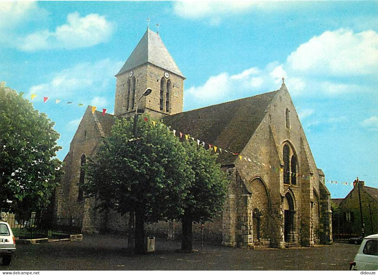 91 - Etrechy - L'église Saint-Etienne - CPM - Carte Neuve - Voir Scans Recto-Verso - Etrechy