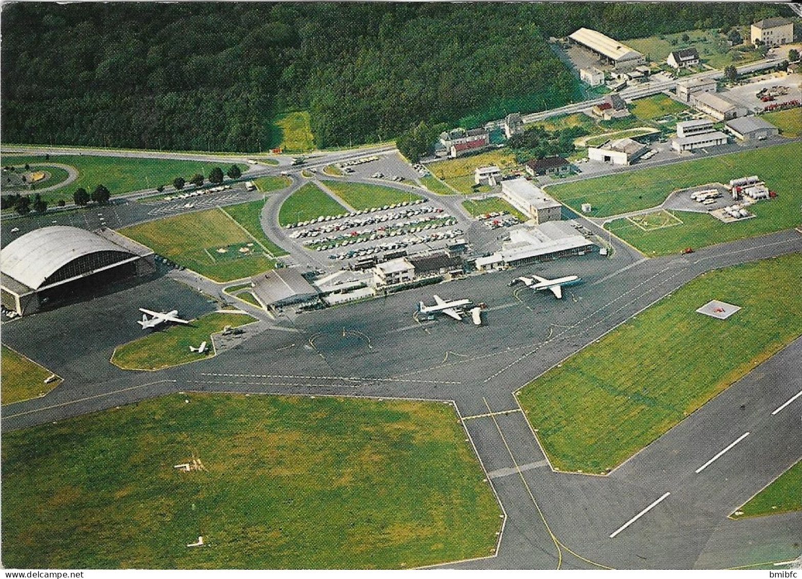 LUXEMBOURG - Aéroport - Aérodromes