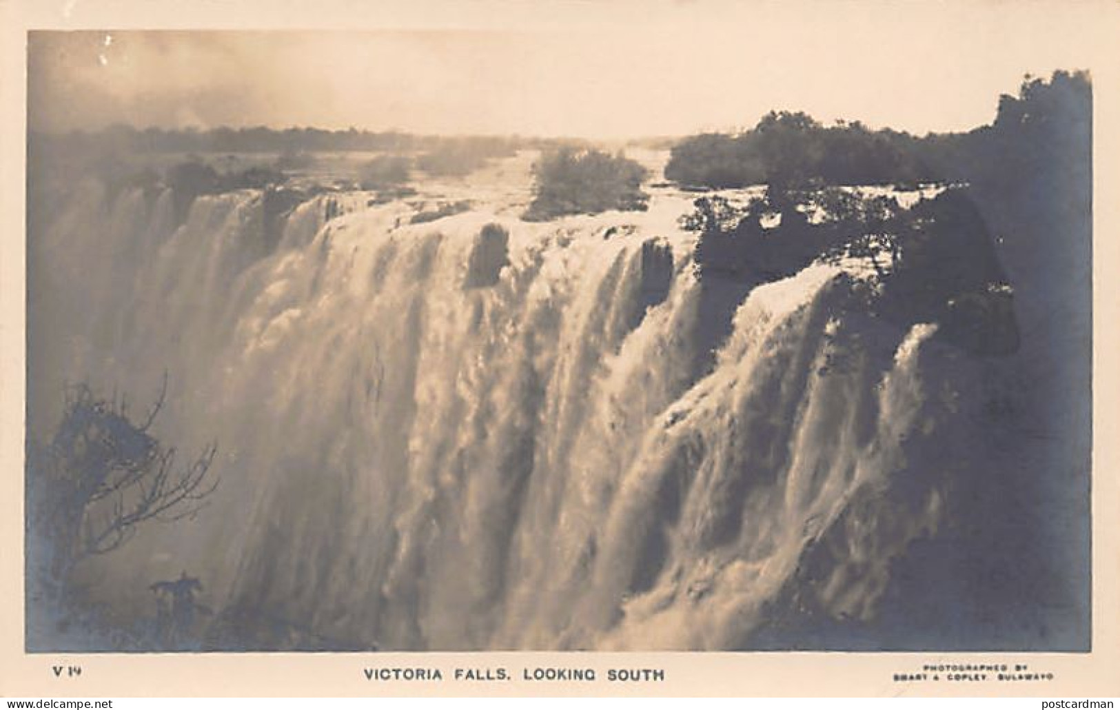 Zimbabwe - Victoria Falls, Looking South - REAL PHOTO - Publ. Smart & Copley V19 - Zimbabwe