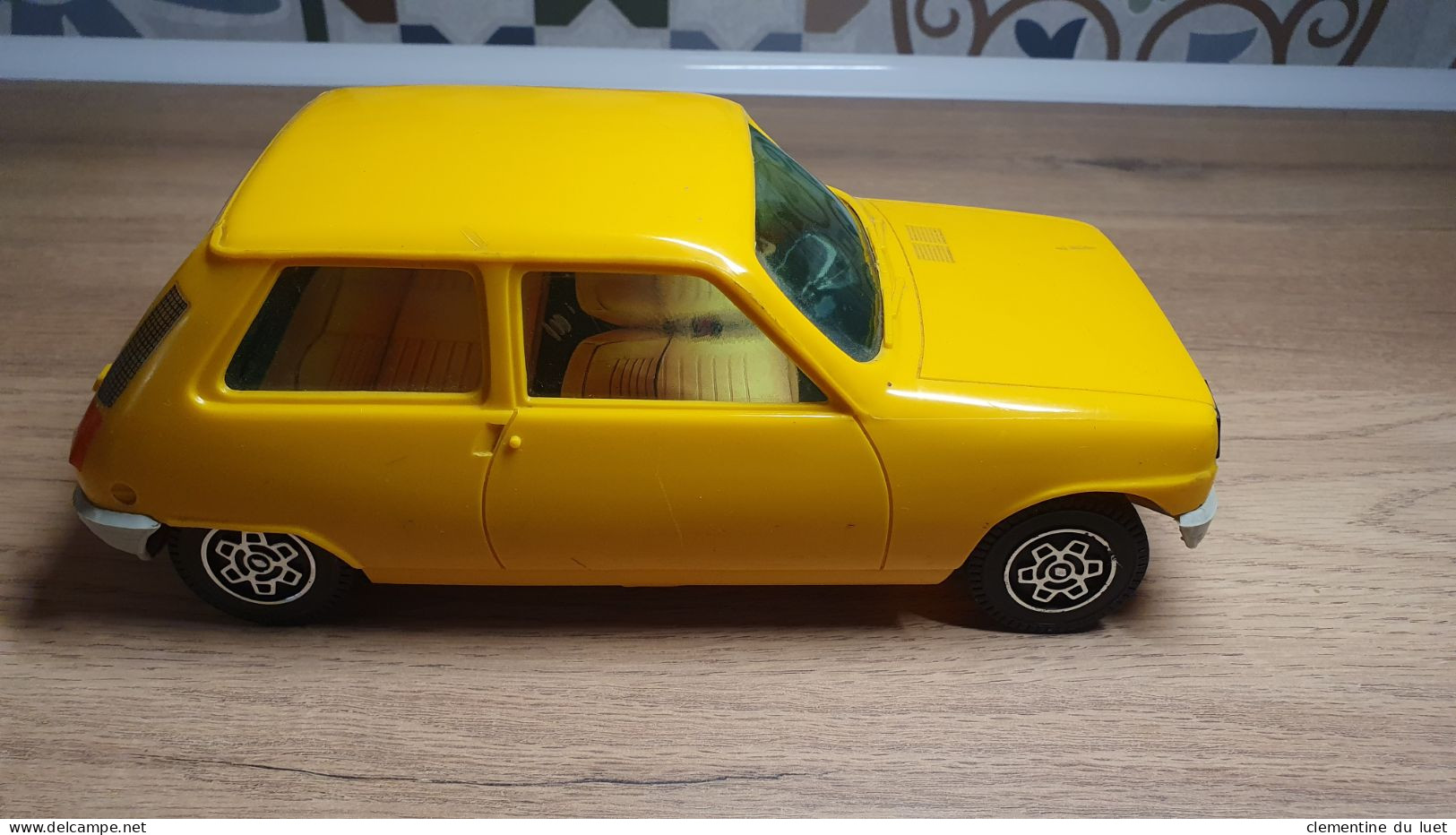 RENAULT 5 ECHELLE 1/18 EME JAUNE JOUET MONT BLANC - Other & Unclassified