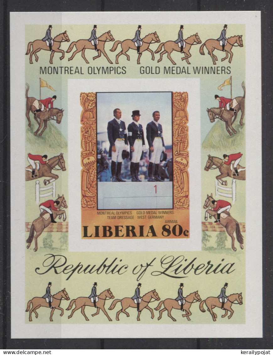 Liberia - 1977 Equestrian Competitions Block IMPERFORATE MNH__(TH-24960) - Liberia