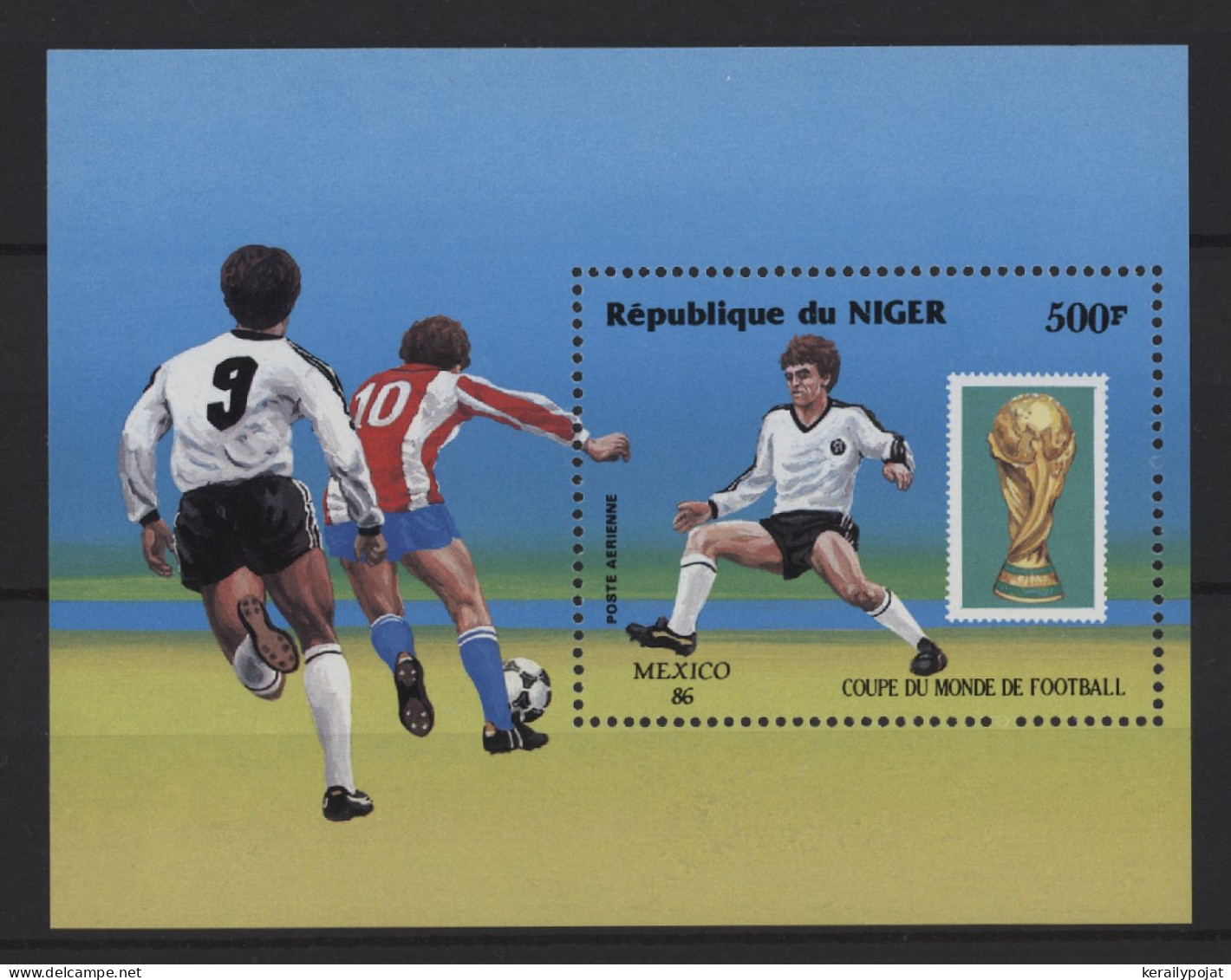 Niger - 1986 Soccer World Cup Block MNH__(TH-27782) - Níger (1960-...)