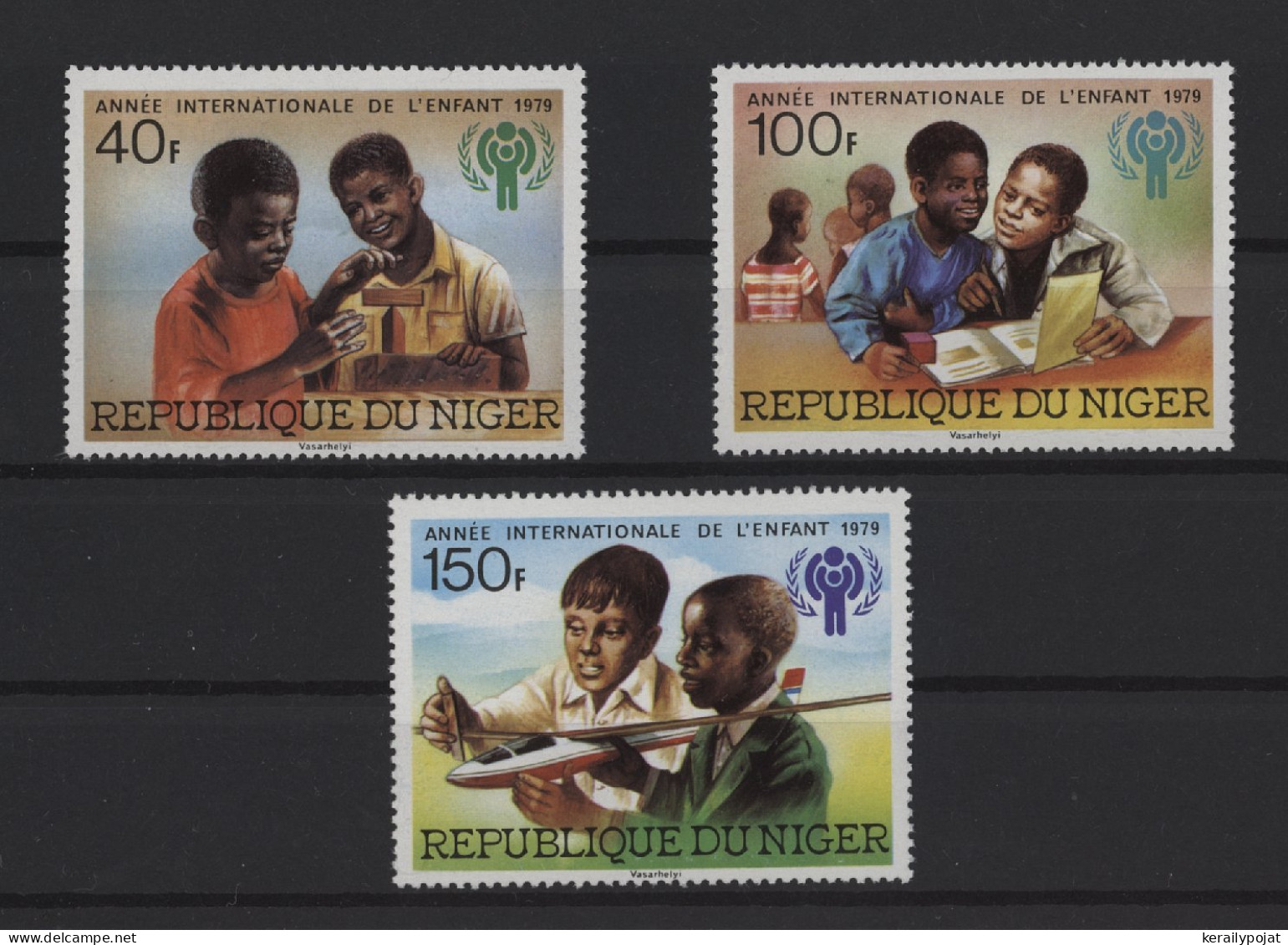 Niger - 1979 Year Of The Child MNH__(TH-25346) - Níger (1960-...)