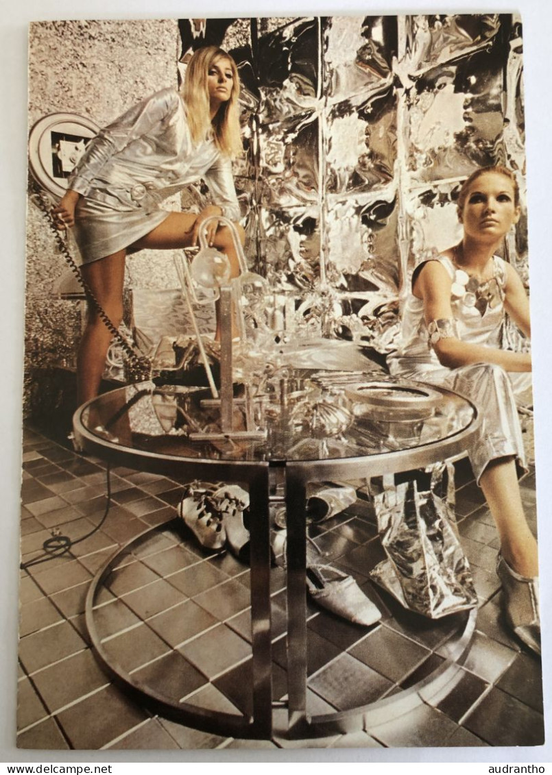 Carte Postale 1996 Art Contemporain Sixties Design Benedikt Taschen Köln - The Fashion For Silver Nova 2 Femmes - Kunstgegenstände