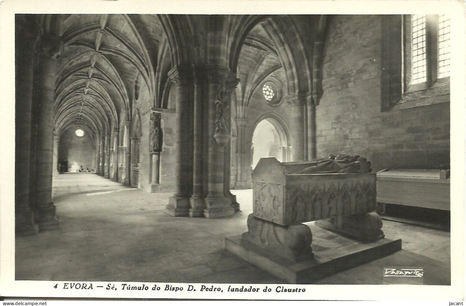 Portugal - Evora - Sé Tumulo Do Bispo D. Pedro, Fundador Do Claustro - Evora