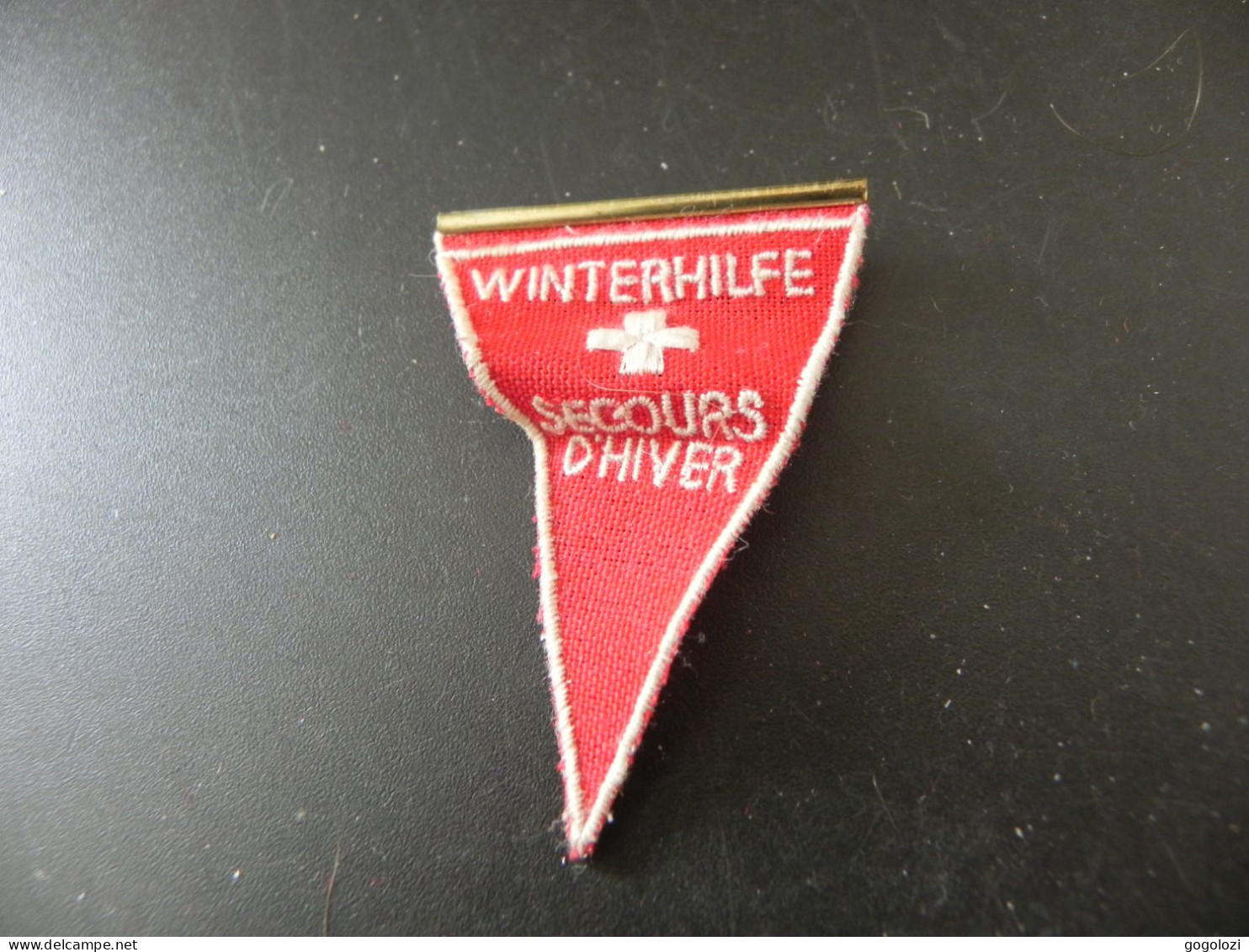 Old Badge Schweiz Suisse Svizzera Switzerland - Winterhilfe 1942 - Sin Clasificación