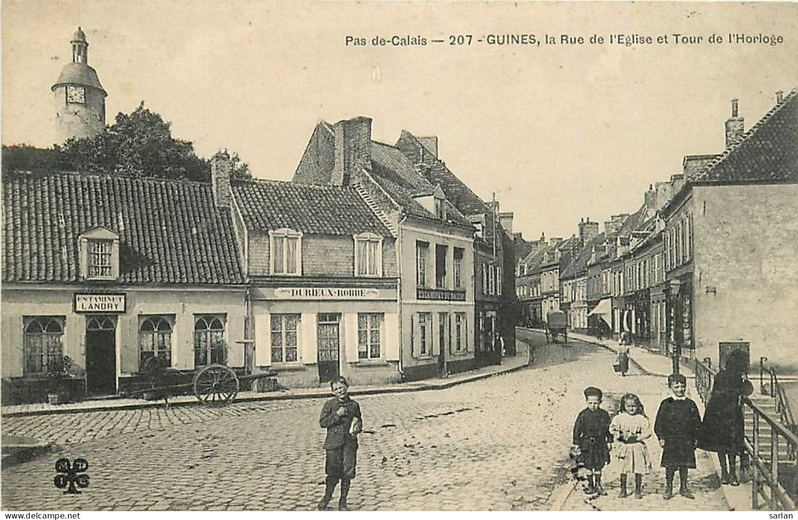 62 / GUINES / Rue De L'église Et Tour De L'horloge  / * 512 32 - Guines