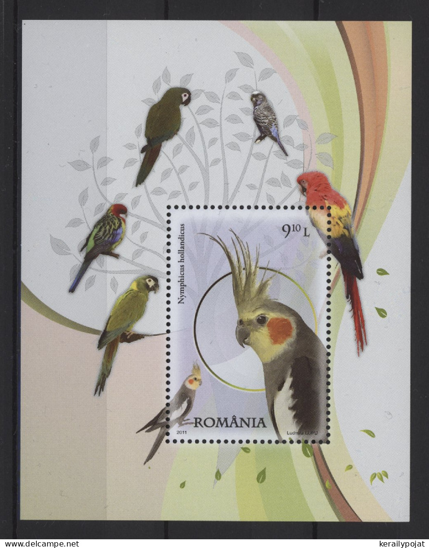 Romania - 2011 Parrots Block (1) MNH__(TH-27009) - Blocs-feuillets