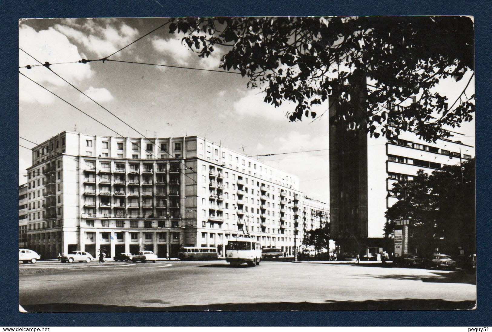 Roumanie. Bucuresti. Piata Romana. Le Plus Grand Marché Au Centre De Bucarest. 1968 - Romania