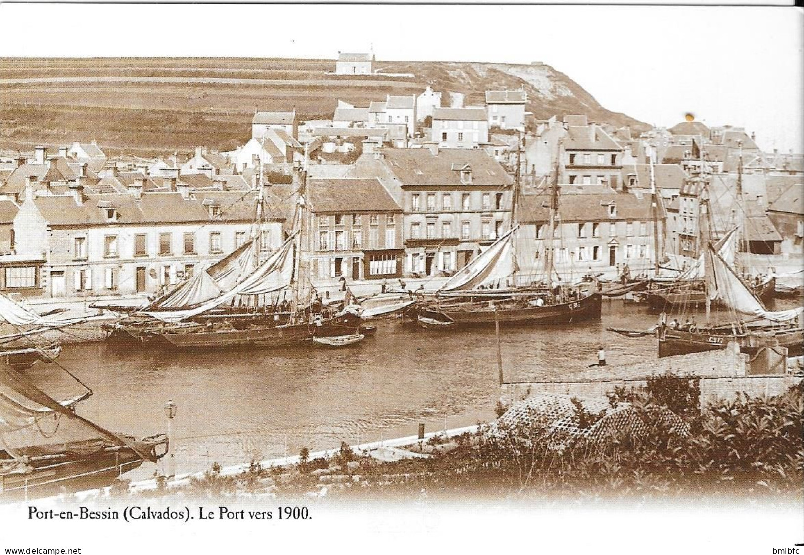 Editions ATLAS - Port En Bessin - Le Port Vers 1900 - Port-en-Bessin-Huppain