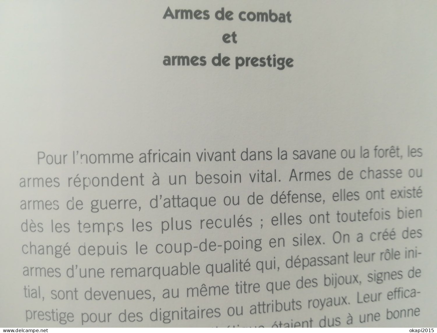 ART AFRICAIN LIVRE OBJETS AFRICAINS DU QUOTIDIEN SCEPTRE ARMES BIJOUX TABOURET CUILLER RITES  CONGO ZAÏRE KUBA  KASAÏ