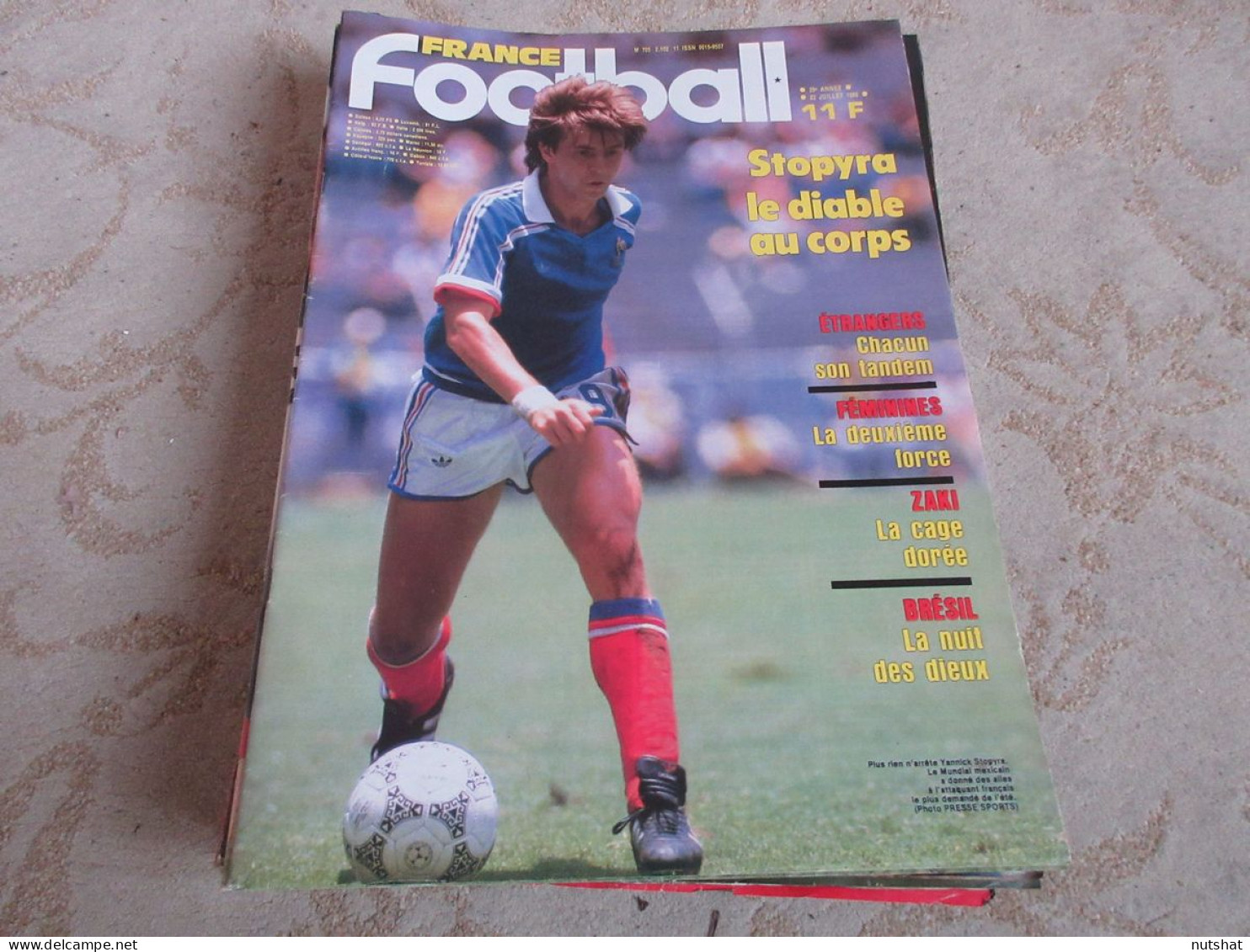FRANCE FOOTBALL 2102 22.07.1986 STOPYRA FOOTBALL FEMININ MARSEILLE ANZIANI ZAKI - Sonstige & Ohne Zuordnung