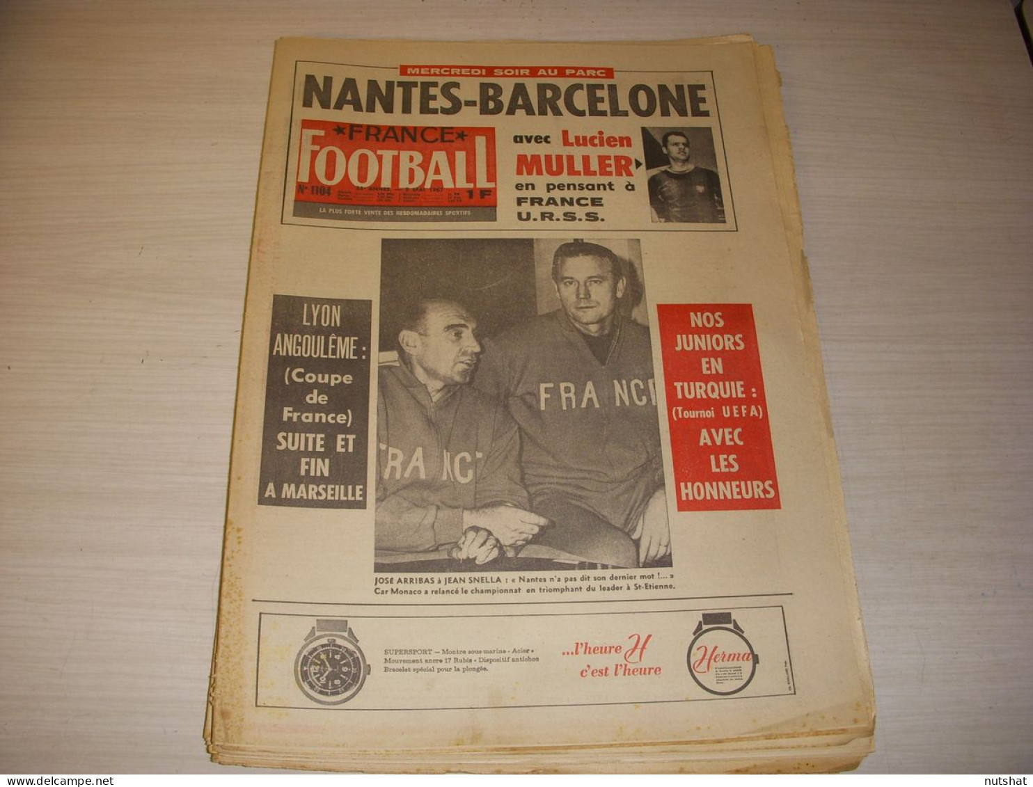 FRANCE FOOTBALL 1104 09.05.1967 NANTES BARCELONE MULLER AJACCIO DELLE PELE - Autres & Non Classés