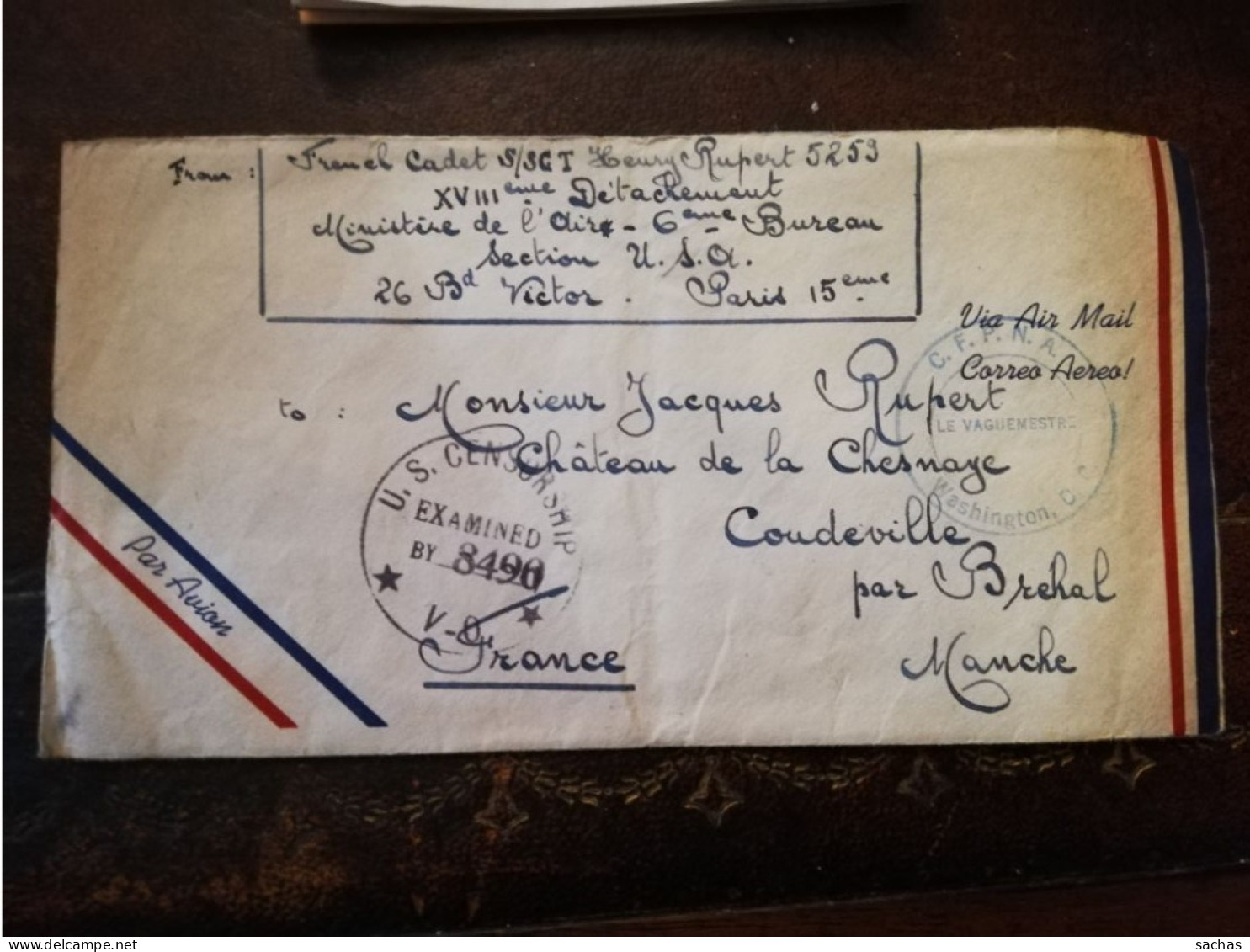 Courrier "US CENSUR SHIP " 19 MAI 1945 Pou Coudeville Par Bréhal Au Château De La Chesnaye Par Avion " EXAMINED BY 8490 - Covers & Documents