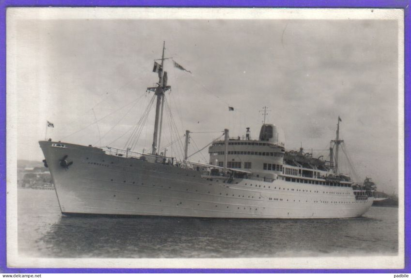 Carte Postale Bateau Cargo Cambodge  Messageries Maritimes   Très Beau Plan - Cargos