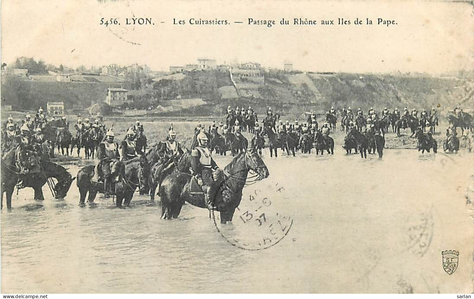 69 / LYON / Les Cuirassiers / Passage Du Rhone Aux Iles De La Pape / * 515 75 - Rillieux La Pape