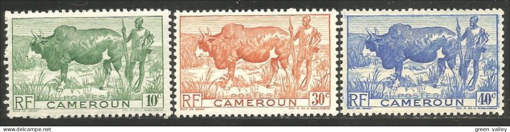 372 AEF Cameroun Buffle Buffalo MH * Neuf Légère CH (f3-AEF-330) - Neufs
