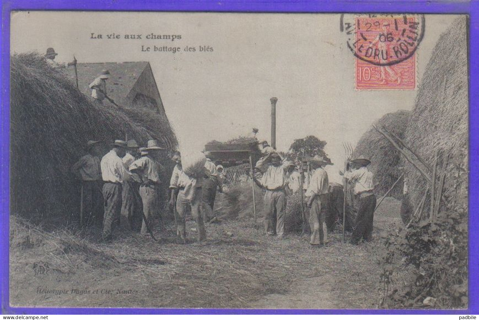 Carte Postale Agriculture La Vie Aux Champs  Le Battage Des Blés    Très Beau Plan - Fermes