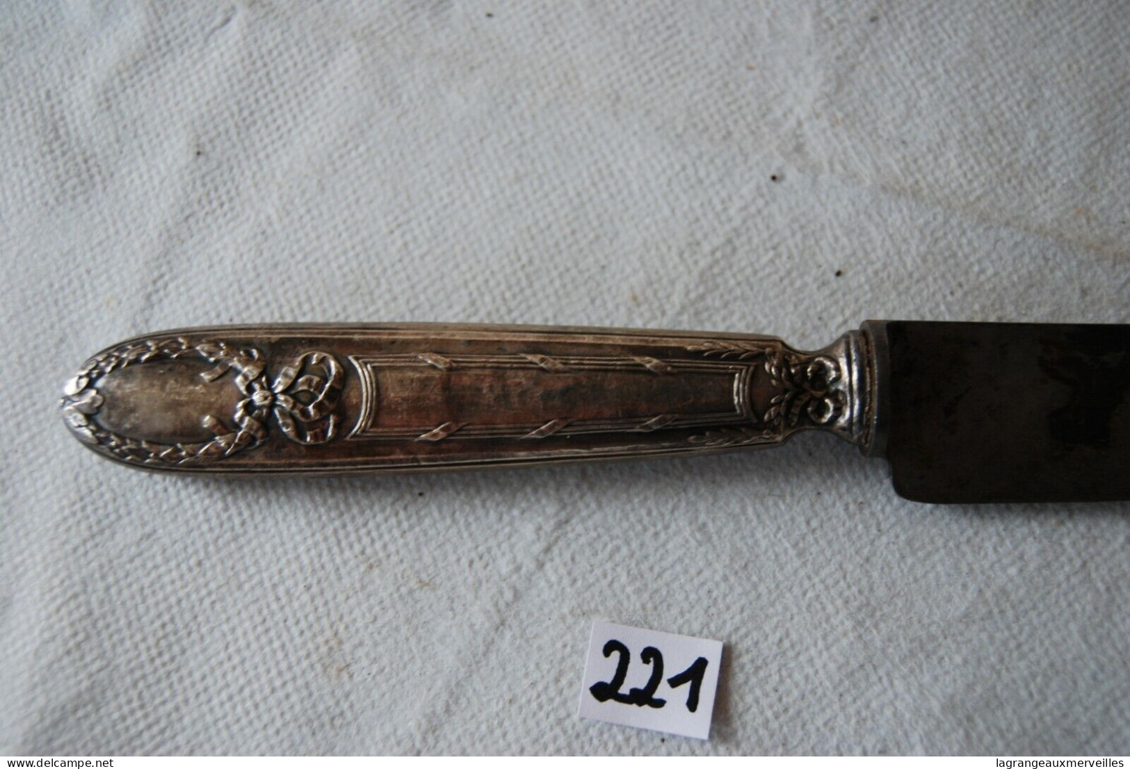 C221 Authentique Couteau Louis XVI - Paris Poinçon - Manche Travaillé XIX - Coltelli
