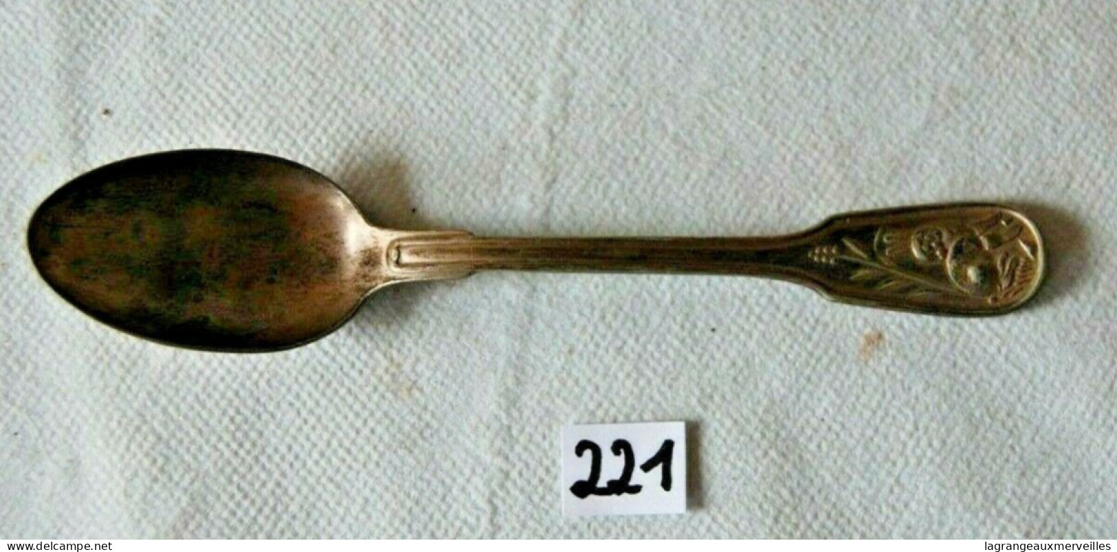 C221 Ancienne Cuillère - Art De La Table - Manche Travaillé - Spoons