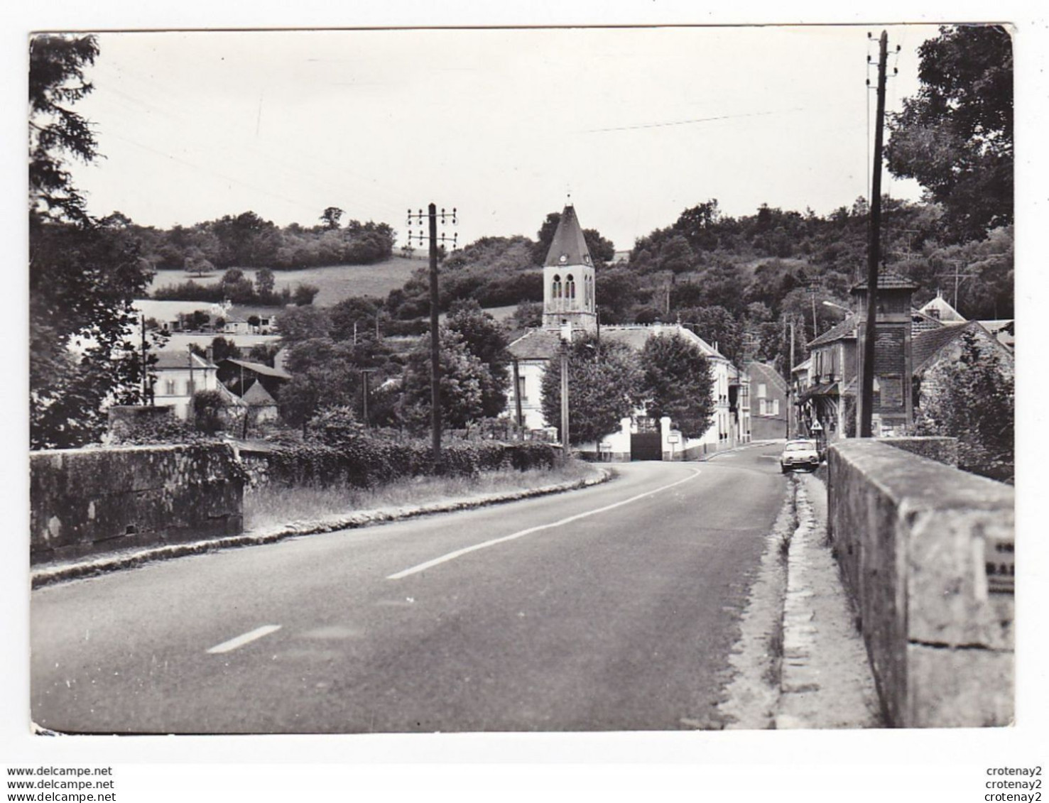 78 MAREIL SUR MAULDRE Vers Thoiry Pont Sur La Mauldre Renault Dauphine Citroën ID Break VOIR DOS En 1968 - Thoiry