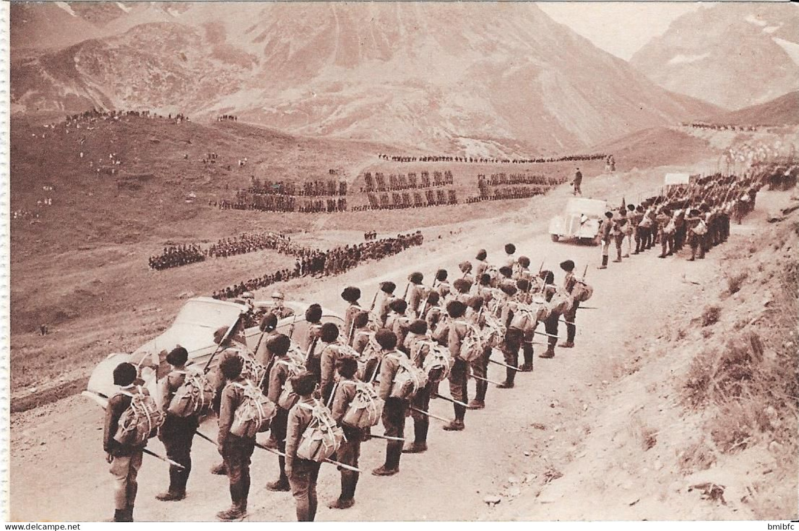 MANOEUVRES DU GALIBIER 1938 -  LA REVUE FINALE - Manovre