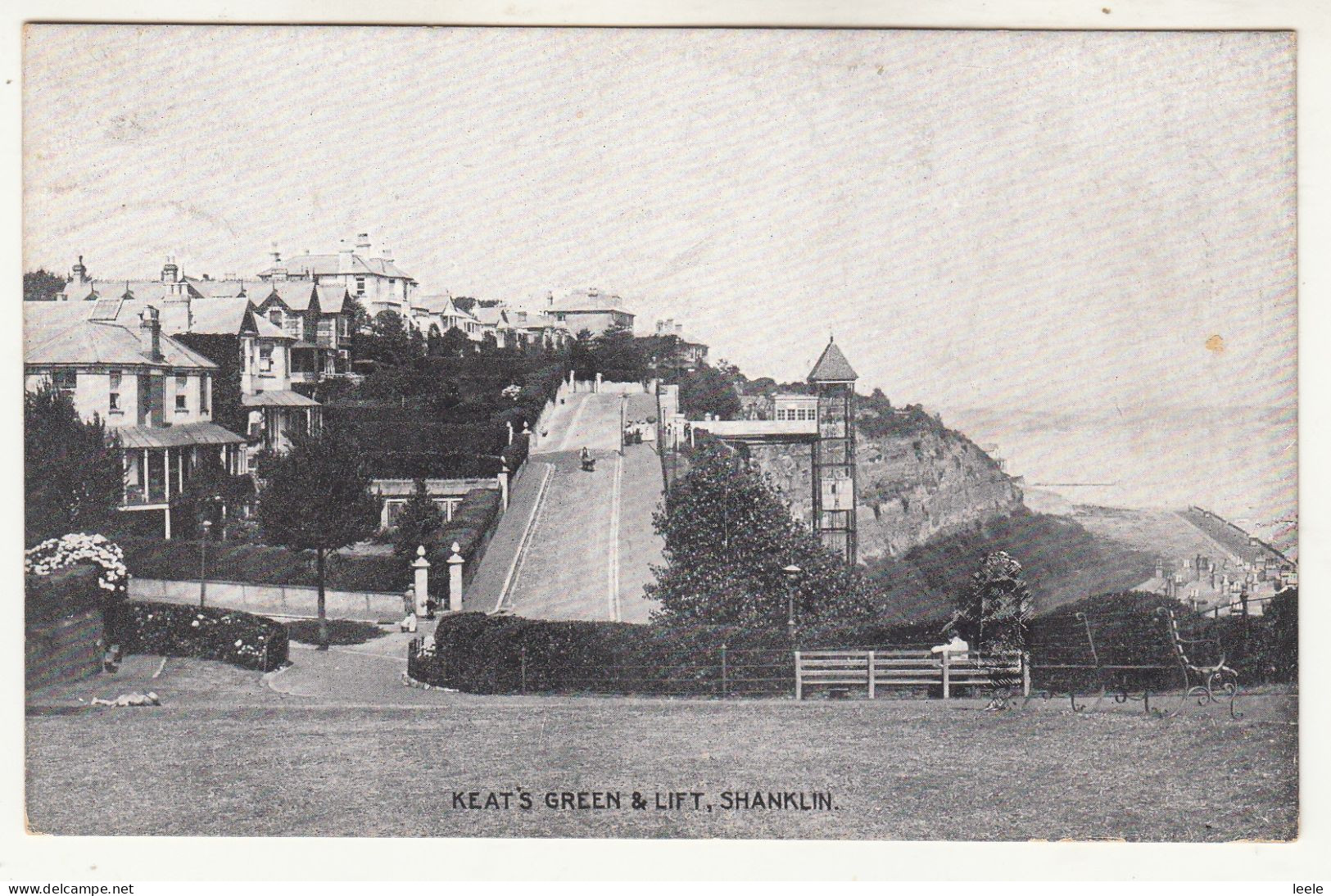 DC05. Vintage Postcard. Keat's Green And Lift. Shanklin. Isle Of Wight. - Shanklin