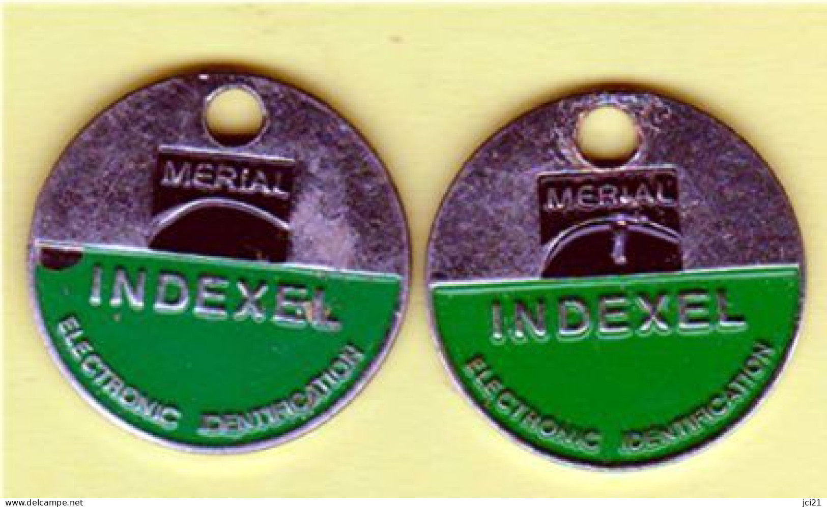 LOT DE 2 JETONS CADDIE " MERIAL - INDEXEL " (CHIEN CHAT)_J513 - Jetons De Caddies