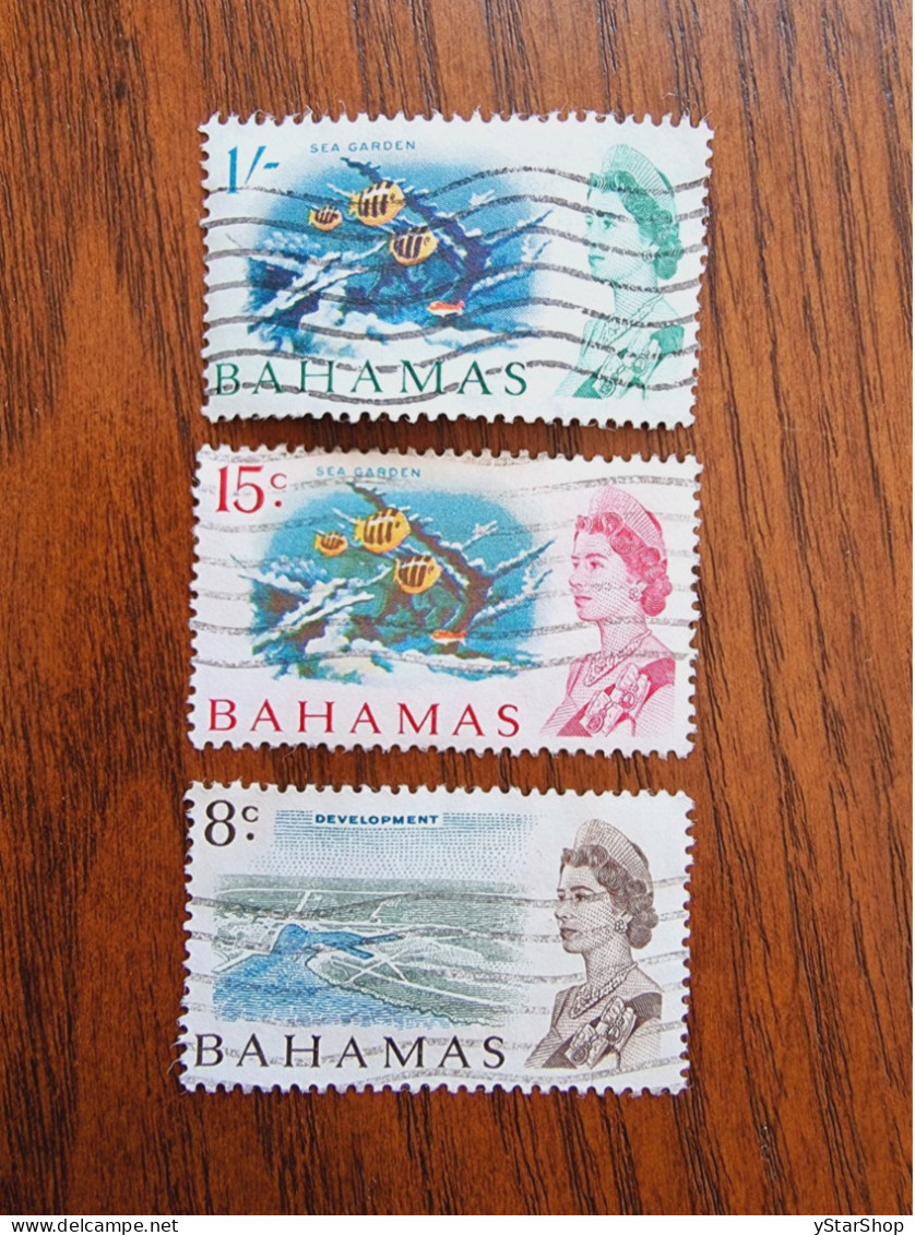 Bahamas Used Stamp Set Nassau Airport, Sea Garden, BS 261, BS 213, BS 257 - 1970, 1960, 1967 - Bahamas (1973-...)