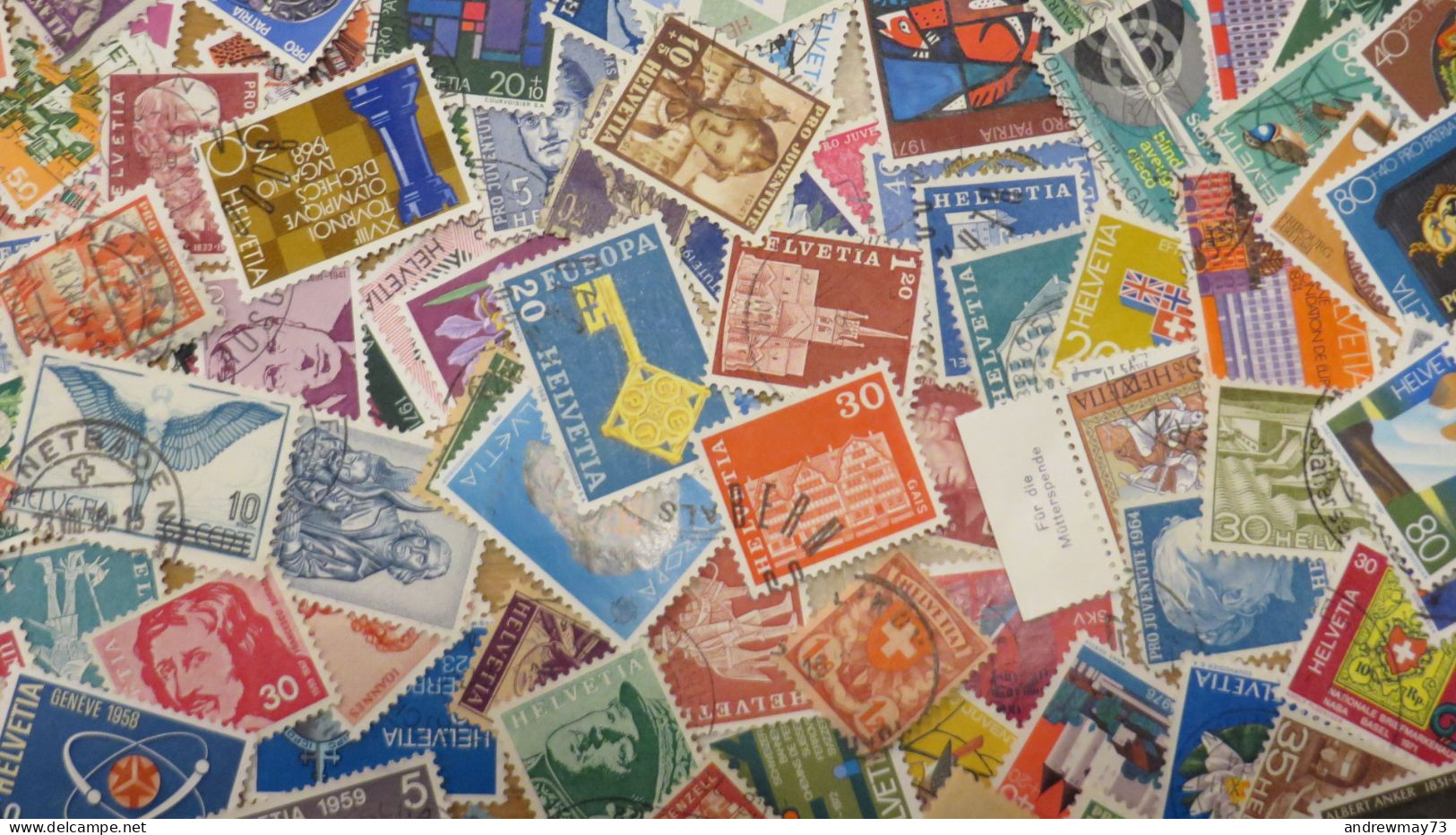 SWITZERLAND- NICE USED SELECTION- 724 DIFFERENT STAMPS- BARGAIN PRICE