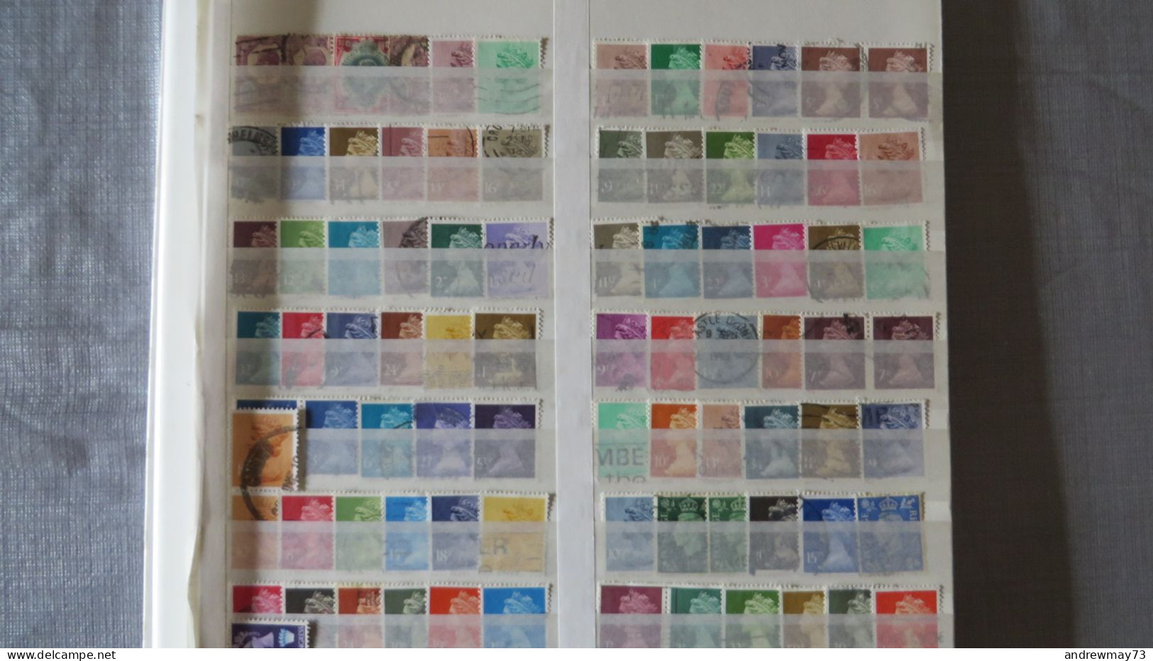 GREAT BRITAIN- 610 DIFFERENT USED STAMPS- SINGLE UP TO 120 £ -BARGAIN PRICE - Verzamelingen