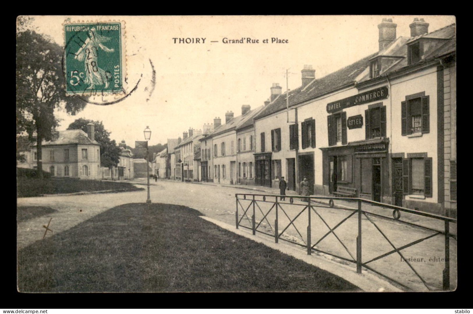 78 - THOIRY - GRAND'RUE ET PLACE - HOTEL DU COMMERCE ROYER - Thoiry