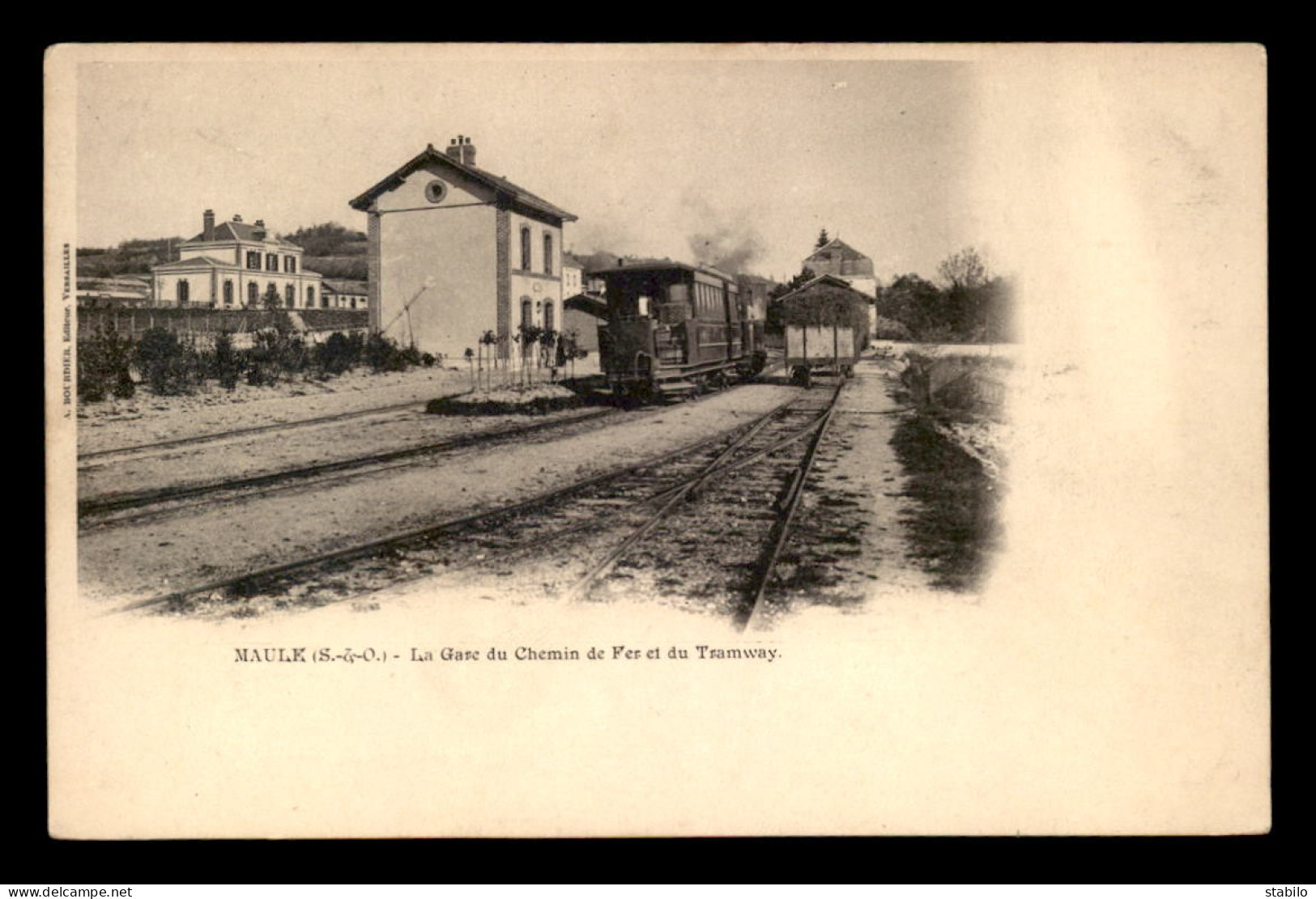 78 - MAULE - LA GARE DU CHEMIN DE FER ET DU TRAMWAY - TRAIN - Maule