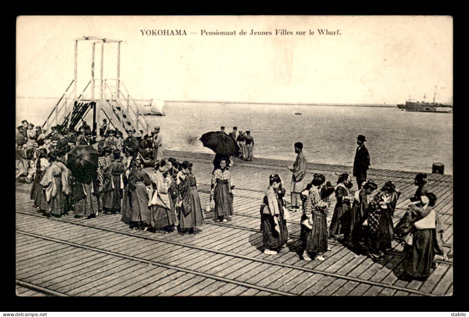 JAPON - YOKOHAMA - PENSIONNAT DE JEUNES FILLES SUR LE WHARF - Yokohama