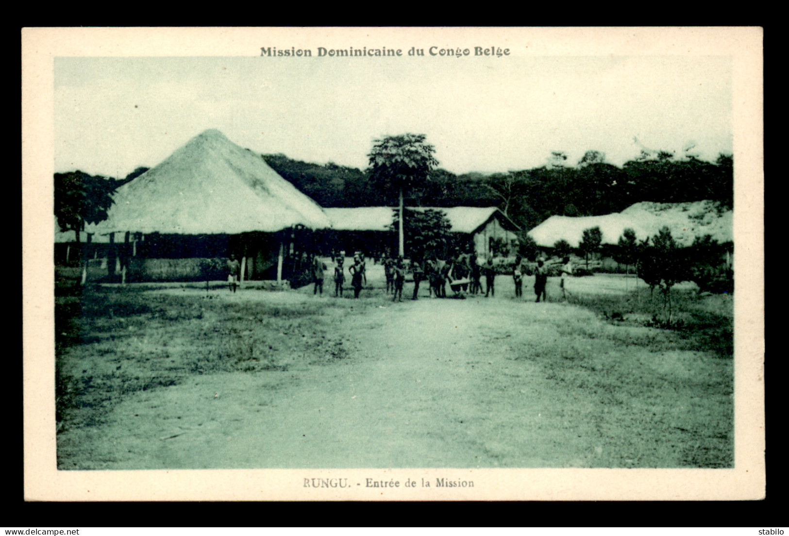 MISSIONS - DOMINICAINE DU CONGO BELGE - RUNGU - ENTREE DE LA MISSION - Missions