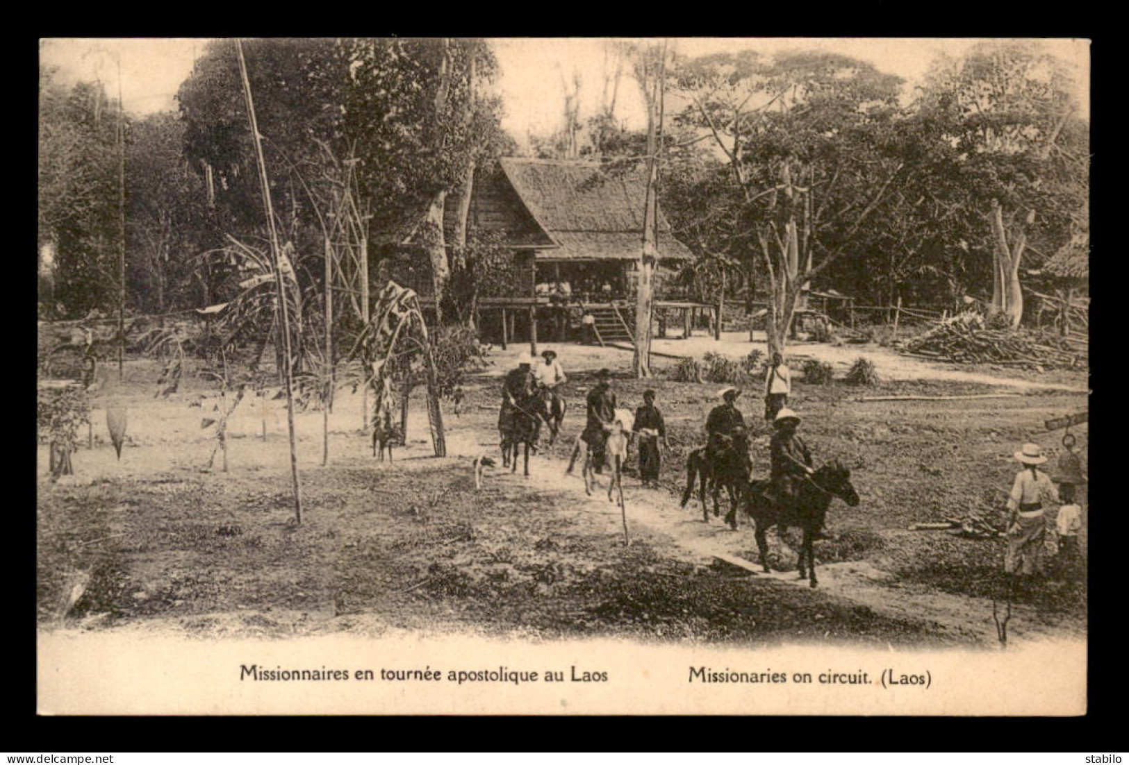 MISSIONS - LAOS - MISSIONNAIRES EN TOURNEE APOSTOLIQUE - Missioni