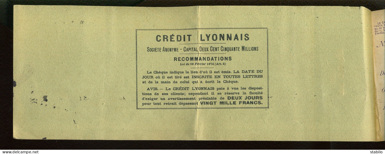 CARNET DE CHEQUES  - BANQUE CREDIT LYONNAIS - FORMAT 29 X 10.5 CM - Chèques & Chèques De Voyage