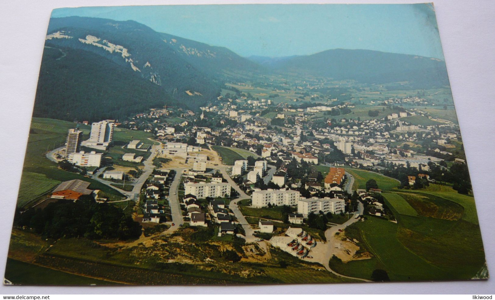 Moutier, Vue Generale, Et Le Raimeux Et Le Maljon - Moutier