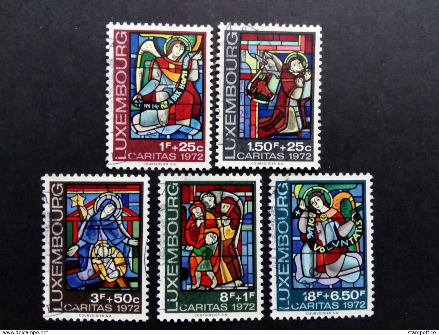 LUXEMBOURG MI-NR. 853-857 GESTEMPELT CARITAS 1972 GLASMALEREI - Usados