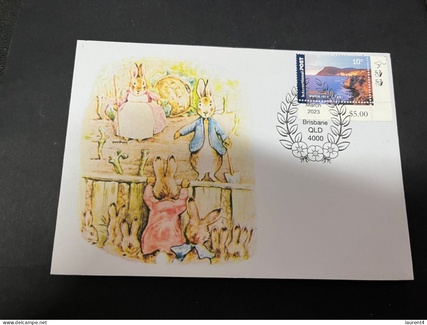 7-4-2024 (1 Z 17) Peter Rabbit By Author Beatrix Potter (OZ Stamp) - Fumetti