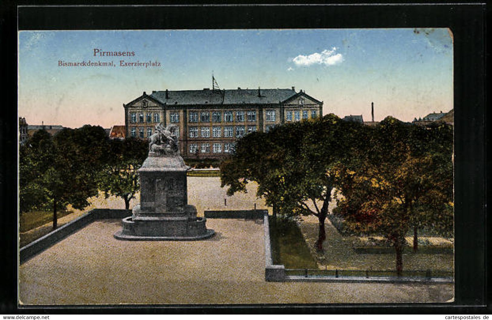 AK Pirmasens, Bismarckdenkmal Und Exerzierplatz  - Pirmasens