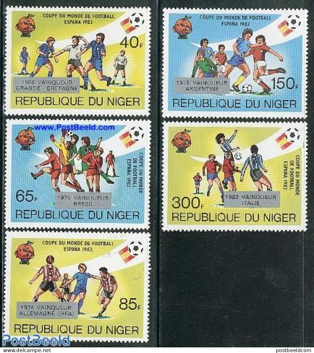 Niger 1982 World Cup Football Winners 5v, Mint NH, Sport - Football - Níger (1960-...)