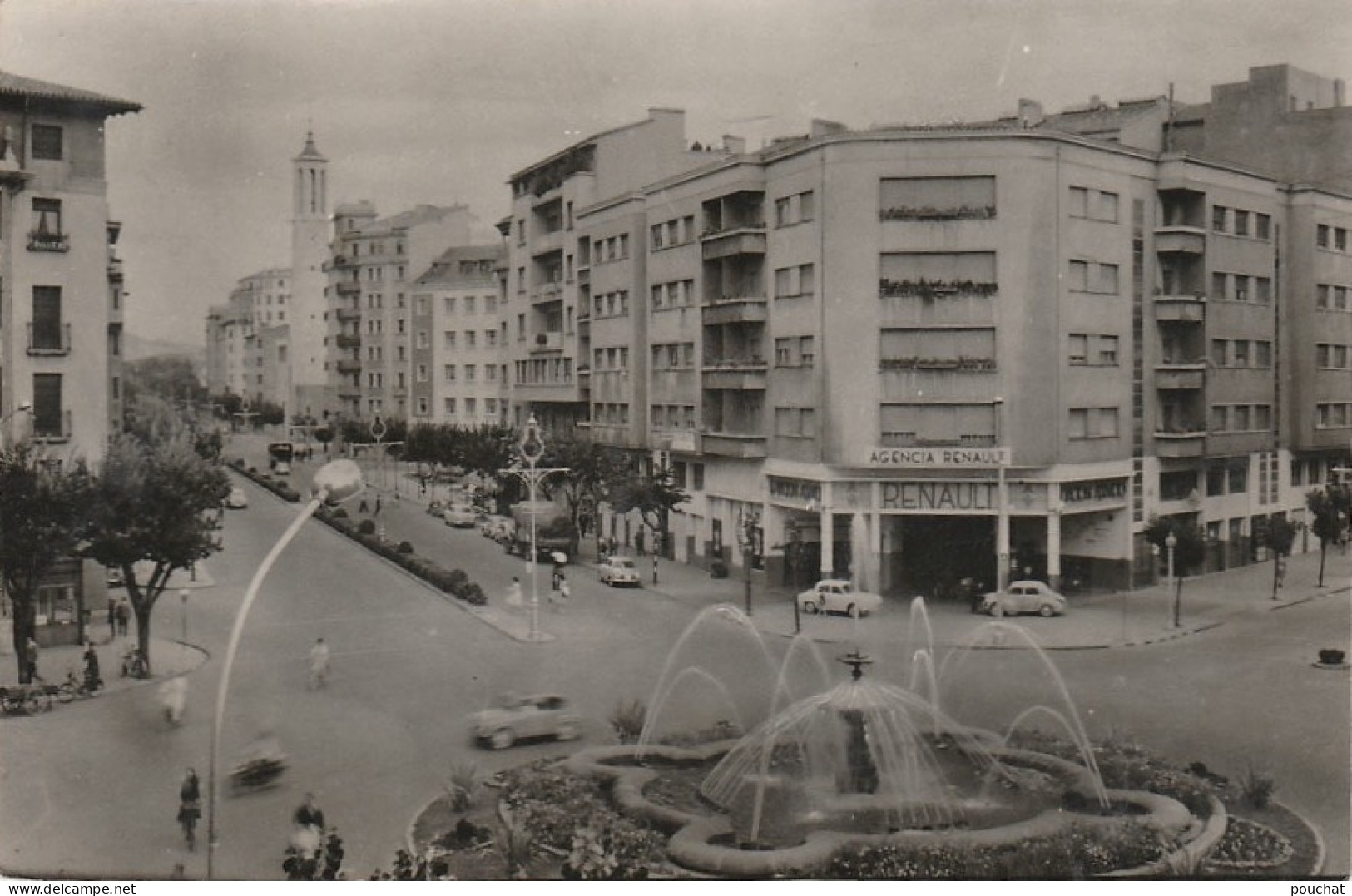 N15- PAMPLONA (ESPAGNE)  PLAZA GENERAL MOLA - ( GARAGE RENAULT - STATION ESSENCE - ACH - DAUPHINE- 2 SCANS) - Navarra (Pamplona)