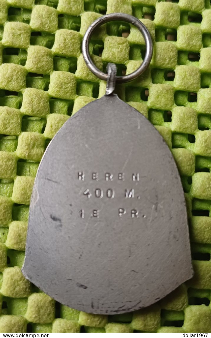 Medaile :    Heren 400m. 1e. Pr - + 1960 -  Original Foto  !!  Medallion  Dutch - Sonstige & Ohne Zuordnung