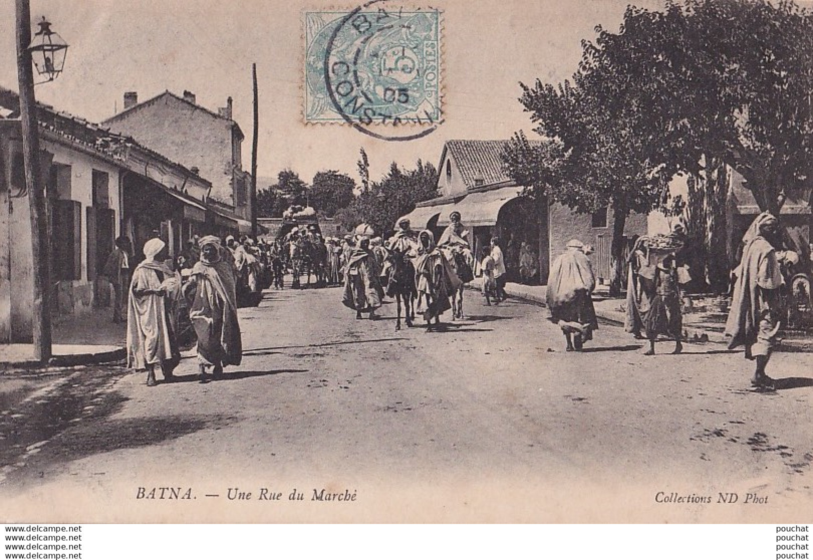 A16- BATNA (ALGERIE) UNE RUE DU MARCHE - ( ANIMATION - HABITANTS ) - Batna
