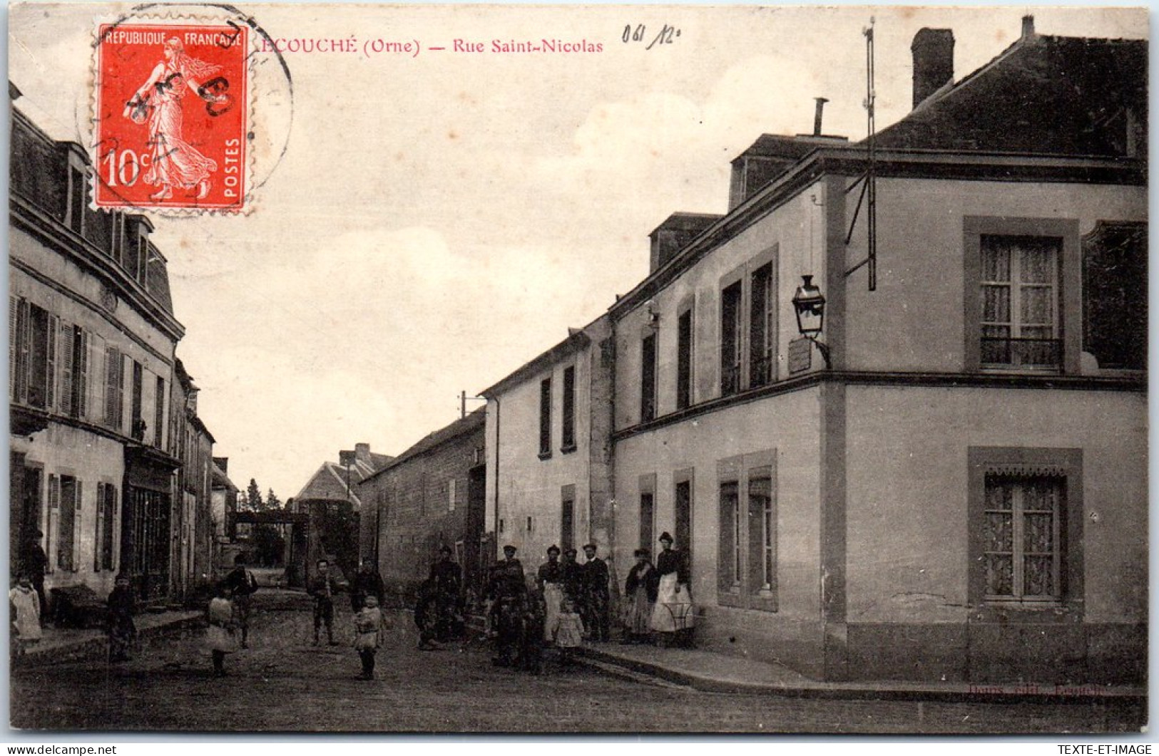 61 ECOUCHE - La Rue Saint Nicolas  - Ecouche